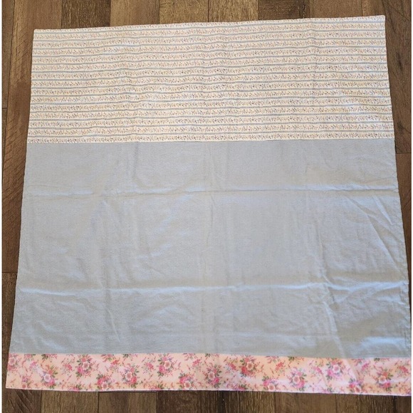 Softest 90's Vtg Handmade Flannel Baby Blanket, Childs Blue Pink Floral - Picture 10 of 10